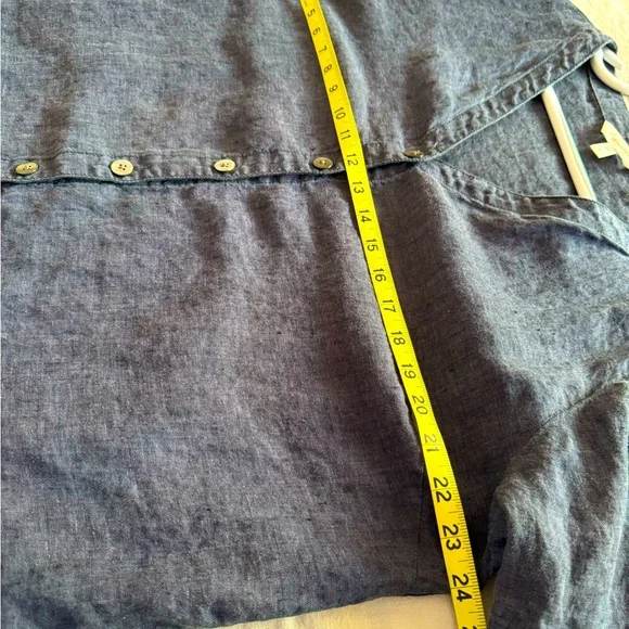 Women's Dark Blue Linen Button-Up Top from Garnet Hill. Size XL. - Picture 4 of 8